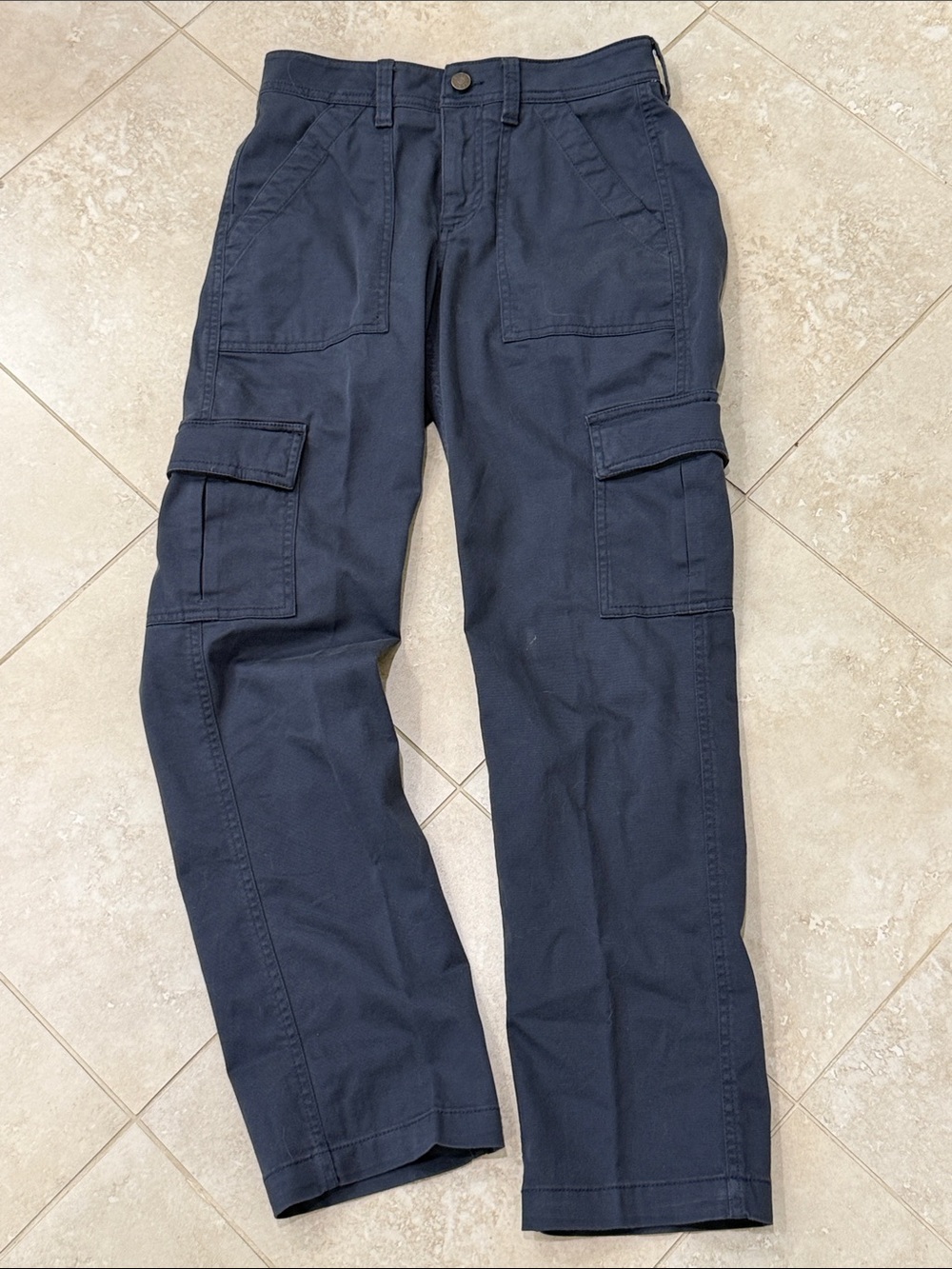 Womens LLBean Comfy Navy Cargo Pants - Classic Utility Style - Size 2